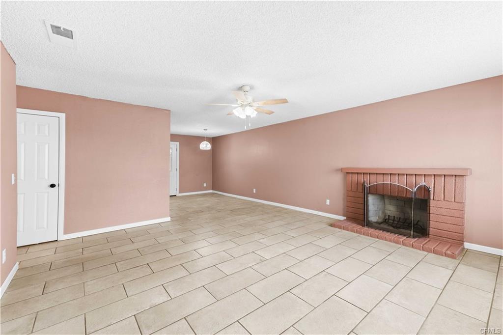 San Bernardino, California, 92407, United States, 4 Bedrooms Bedrooms, ,Residential,For Sale,1995159