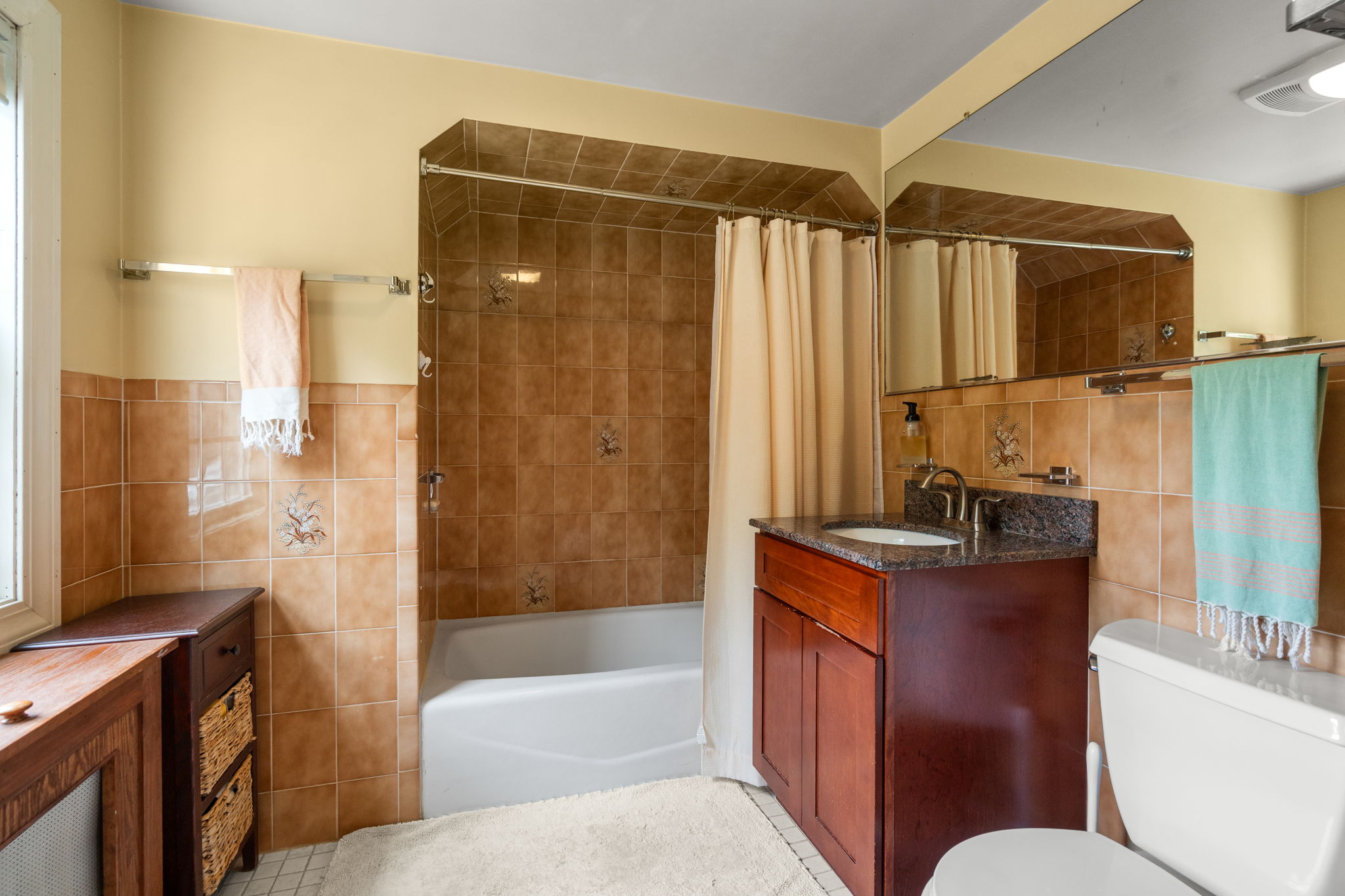  94 Grove Street, Medford, MA, 02155 - 物件實景
