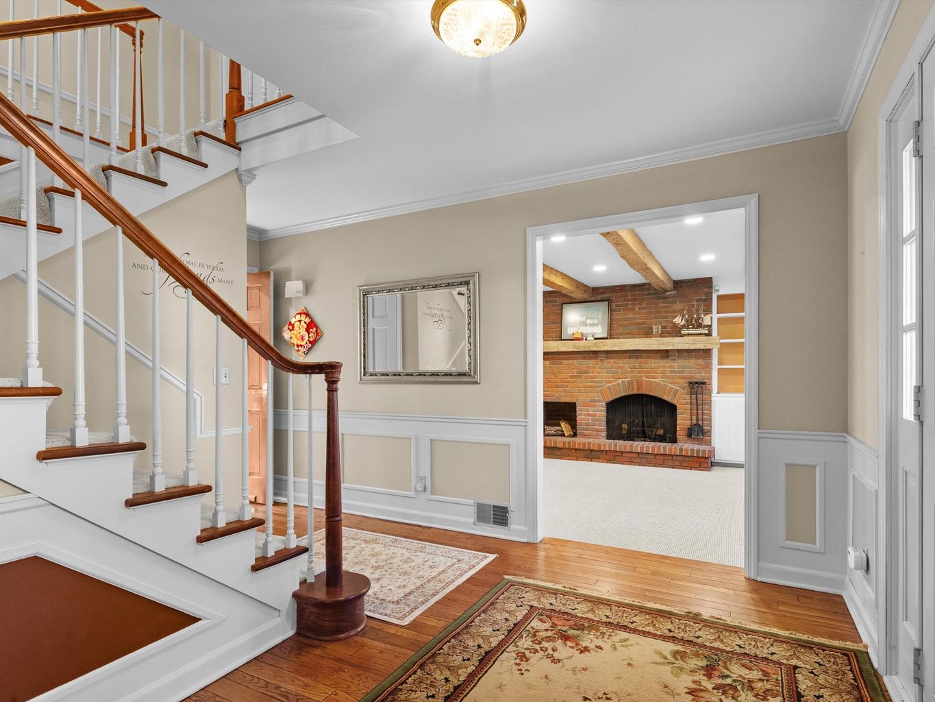 Manitowoc, Wisconsin, 54220, United States, 4 Bedrooms Bedrooms, ,4 BathroomsBathrooms,Residential,For Sale,1982773