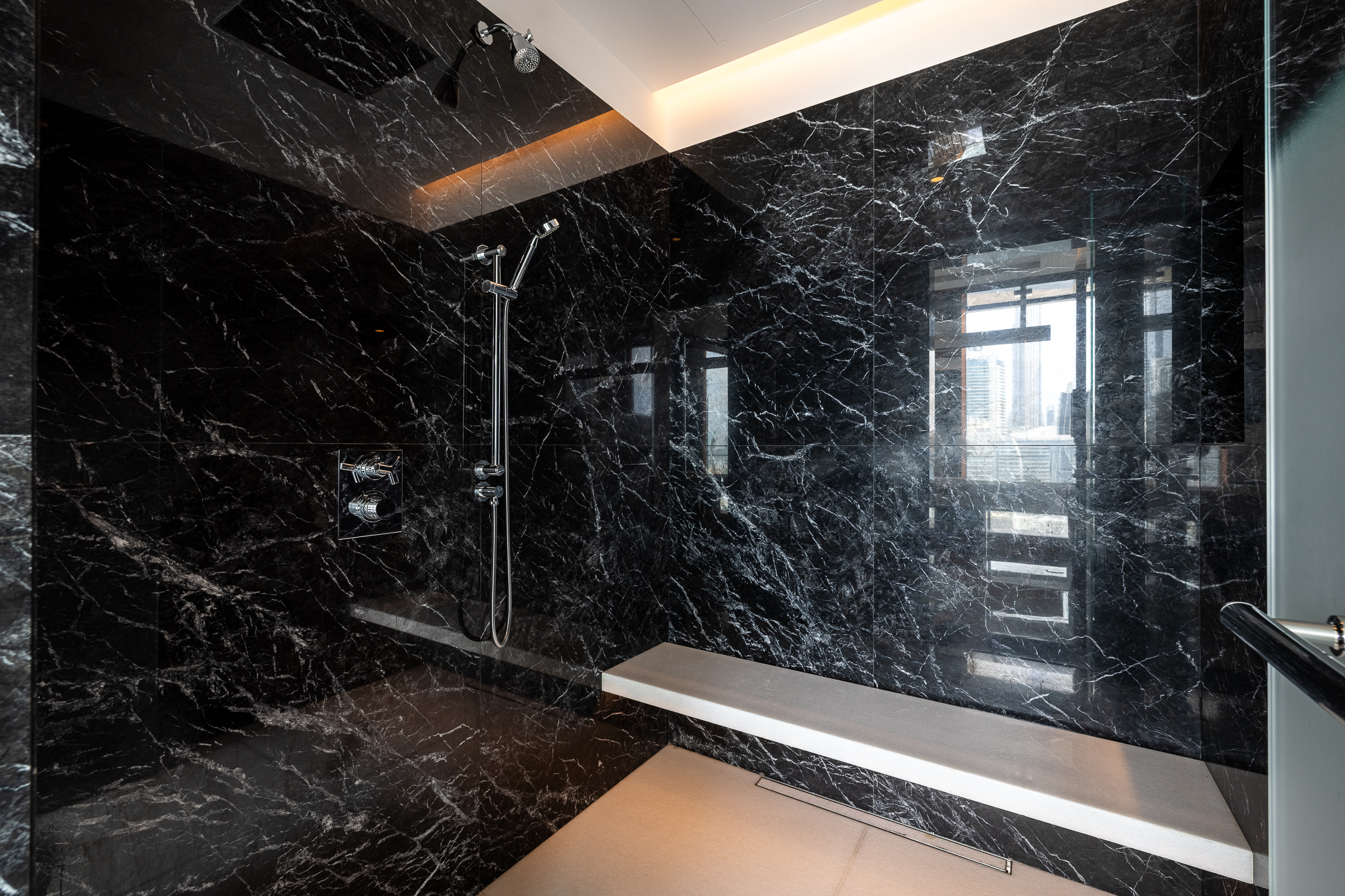  Sophisticated Lateral Home in Dorchester Collection - 物件實景