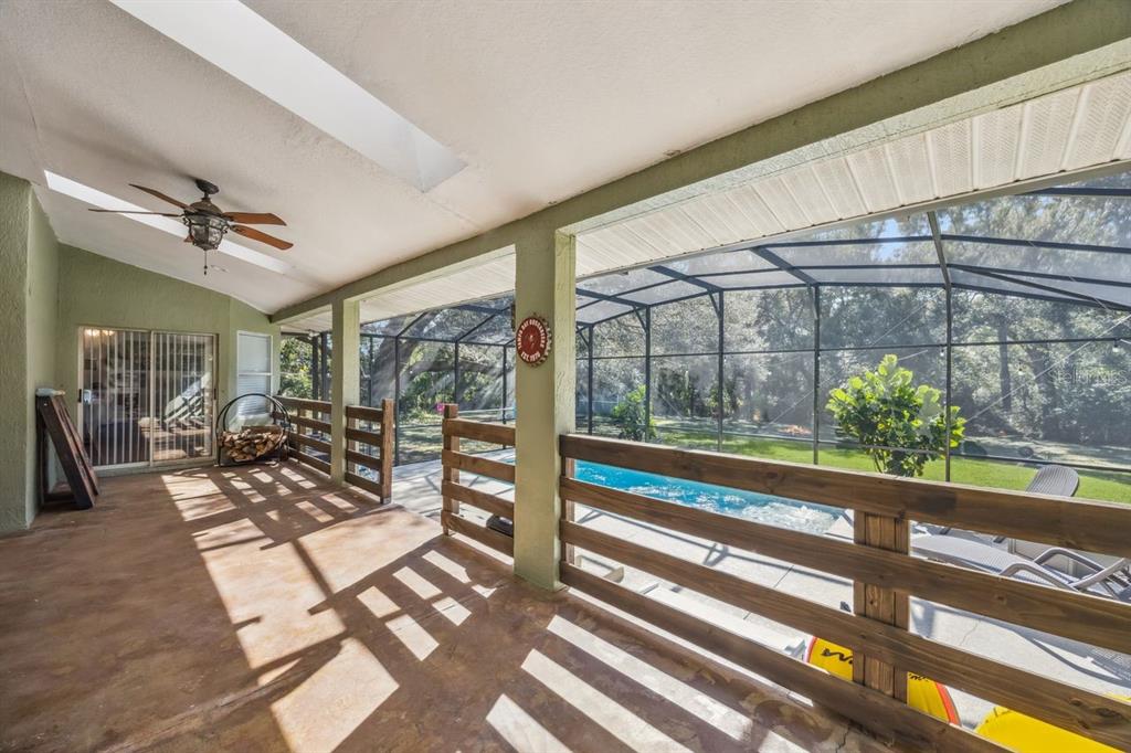 Sorrento, Florida, 32776, United States, 4 Bedrooms Bedrooms, ,3 BathroomsBathrooms,Residential,For Sale,1992093