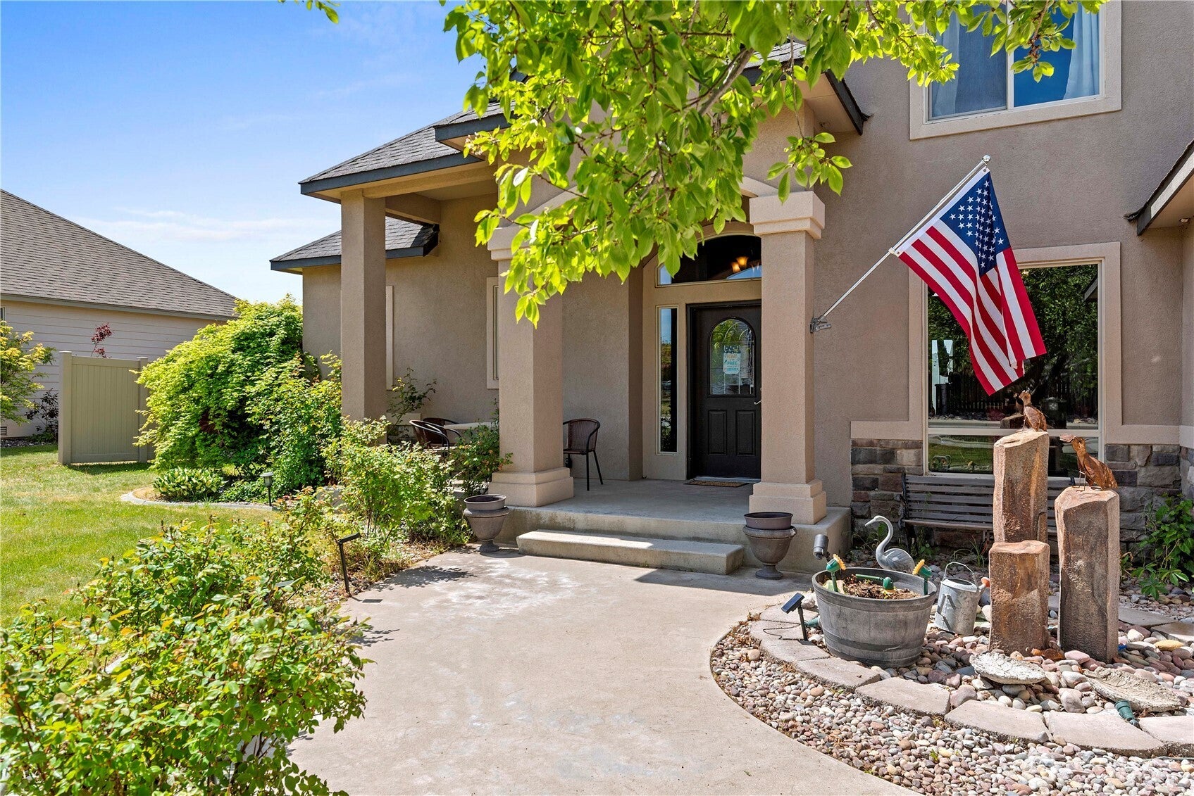 East Wenatchee, Washington, 98802, United States, 3 Bedrooms Bedrooms, ,3 BathroomsBathrooms,Residential,For Sale,1805668