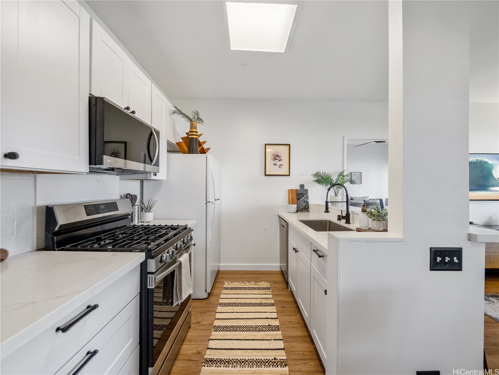 Ewa Beach, Hawaii, 96706, United States, 2 Bedrooms Bedrooms, ,2 BathroomsBathrooms,Residential,For Sale,1949942