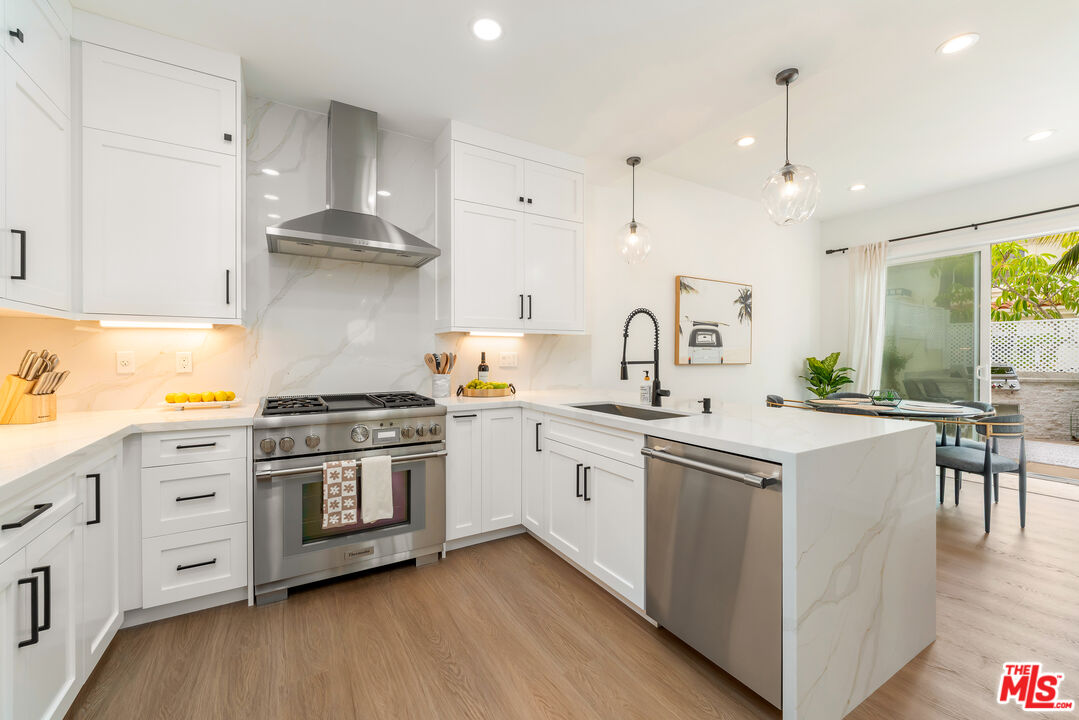 Malibu, California, 90265, United States, 3 Bedrooms Bedrooms, ,3 BathroomsBathrooms,Residential,For Sale,1850176