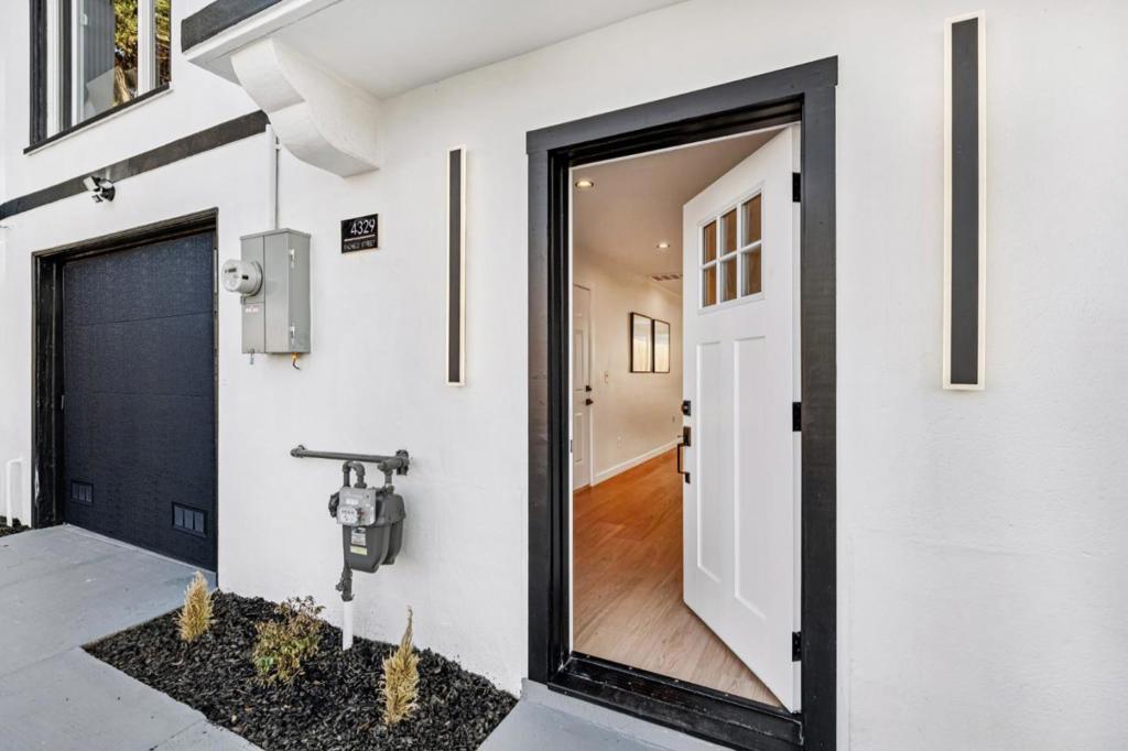 San Francisco, California, 94116, United States, 4 Bedrooms Bedrooms, ,4 BathroomsBathrooms,Residential,For Sale,2014062