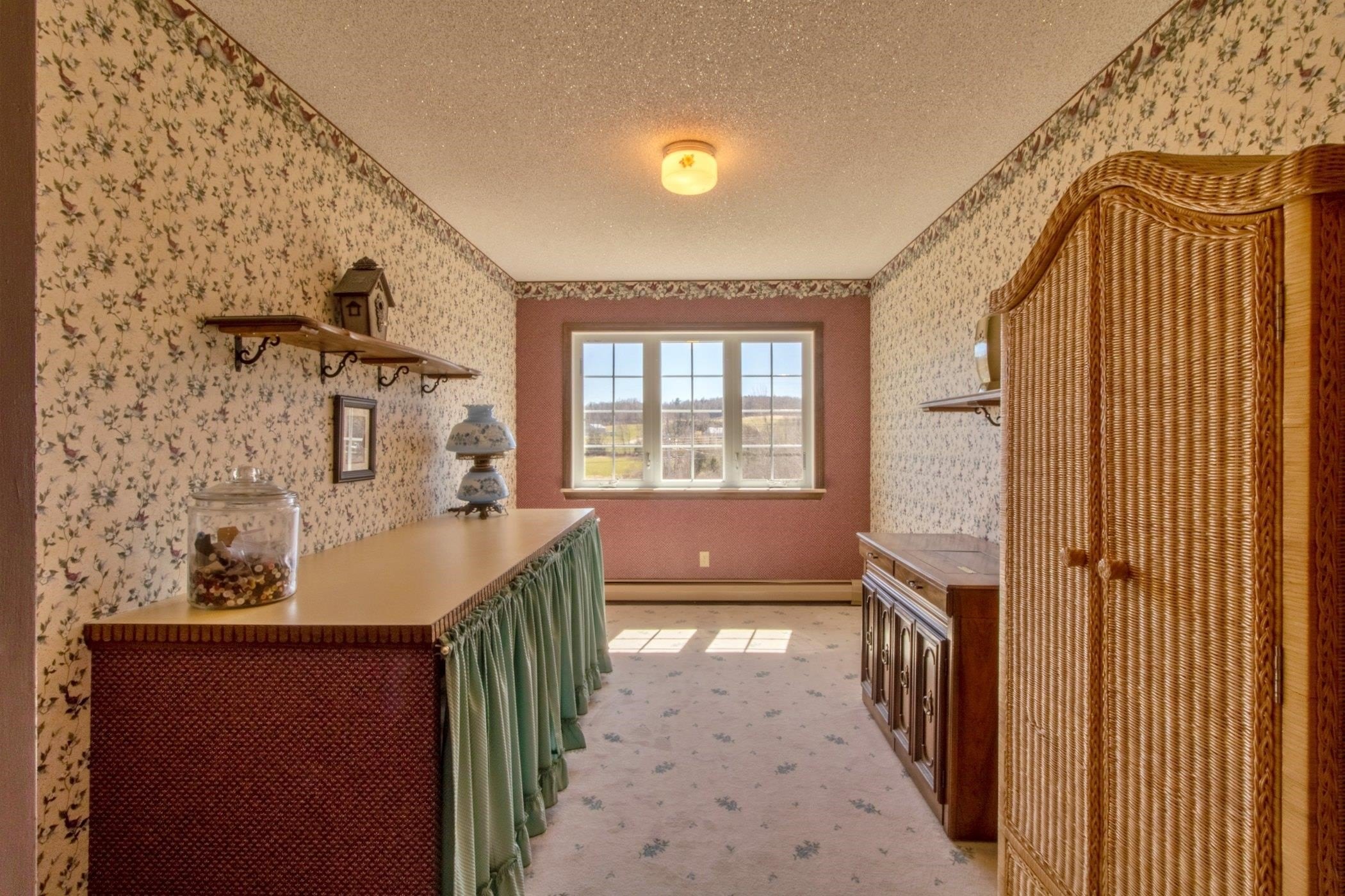 Irasburg, Vermont, 05845, United States, 3 Bedrooms Bedrooms, ,Residential,For Sale,1983686