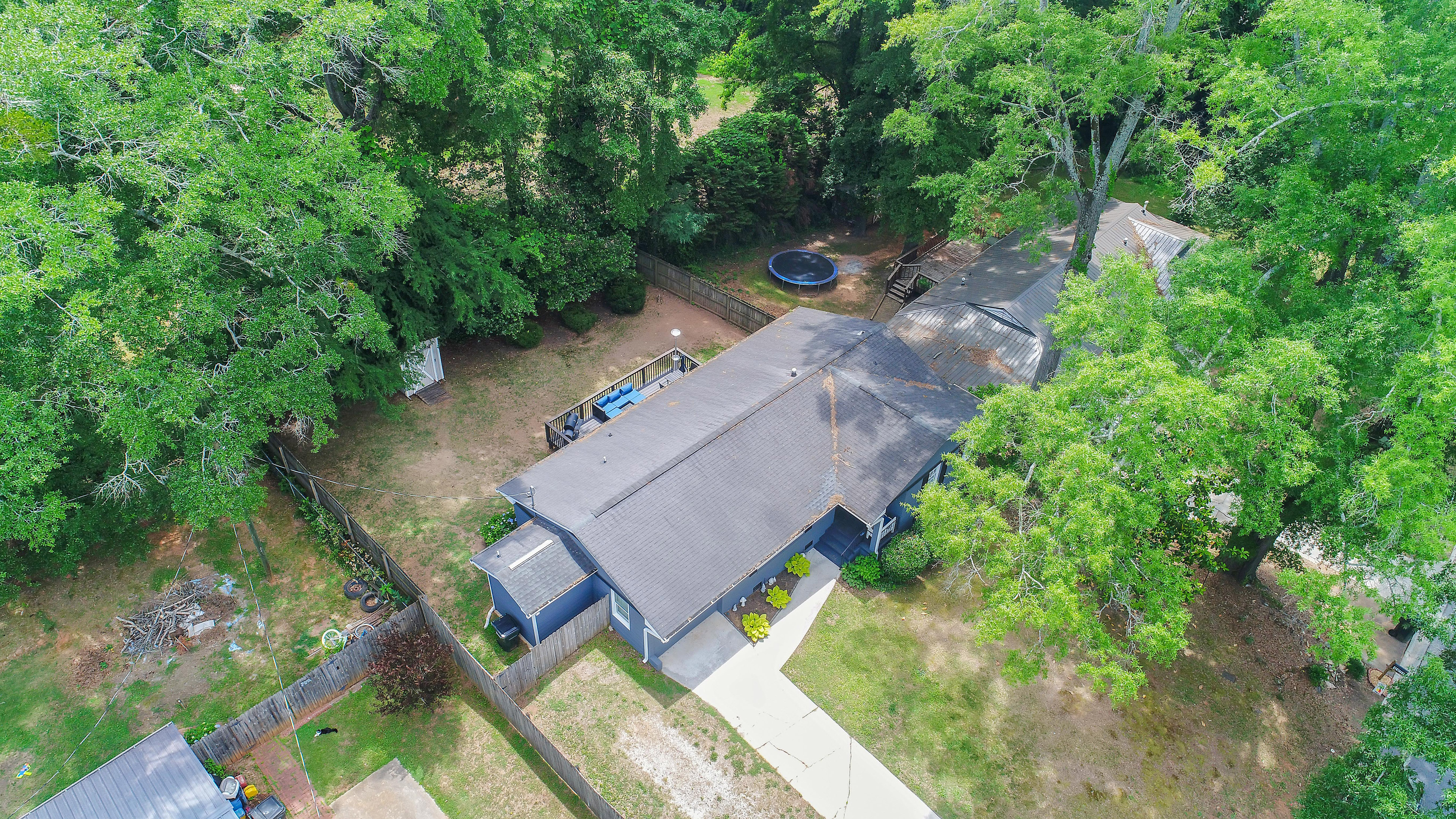 Bright Brick Ranch in Covington - 物件實景