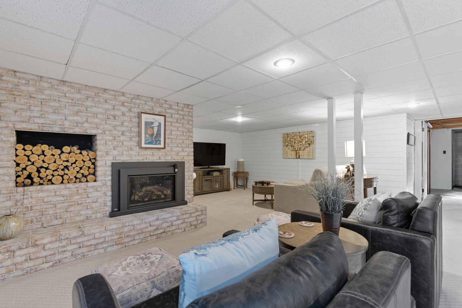 Lakeview, Michigan, 48850, United States, 3 Bedrooms Bedrooms, ,3 BathroomsBathrooms,Residential,For Sale,1973993