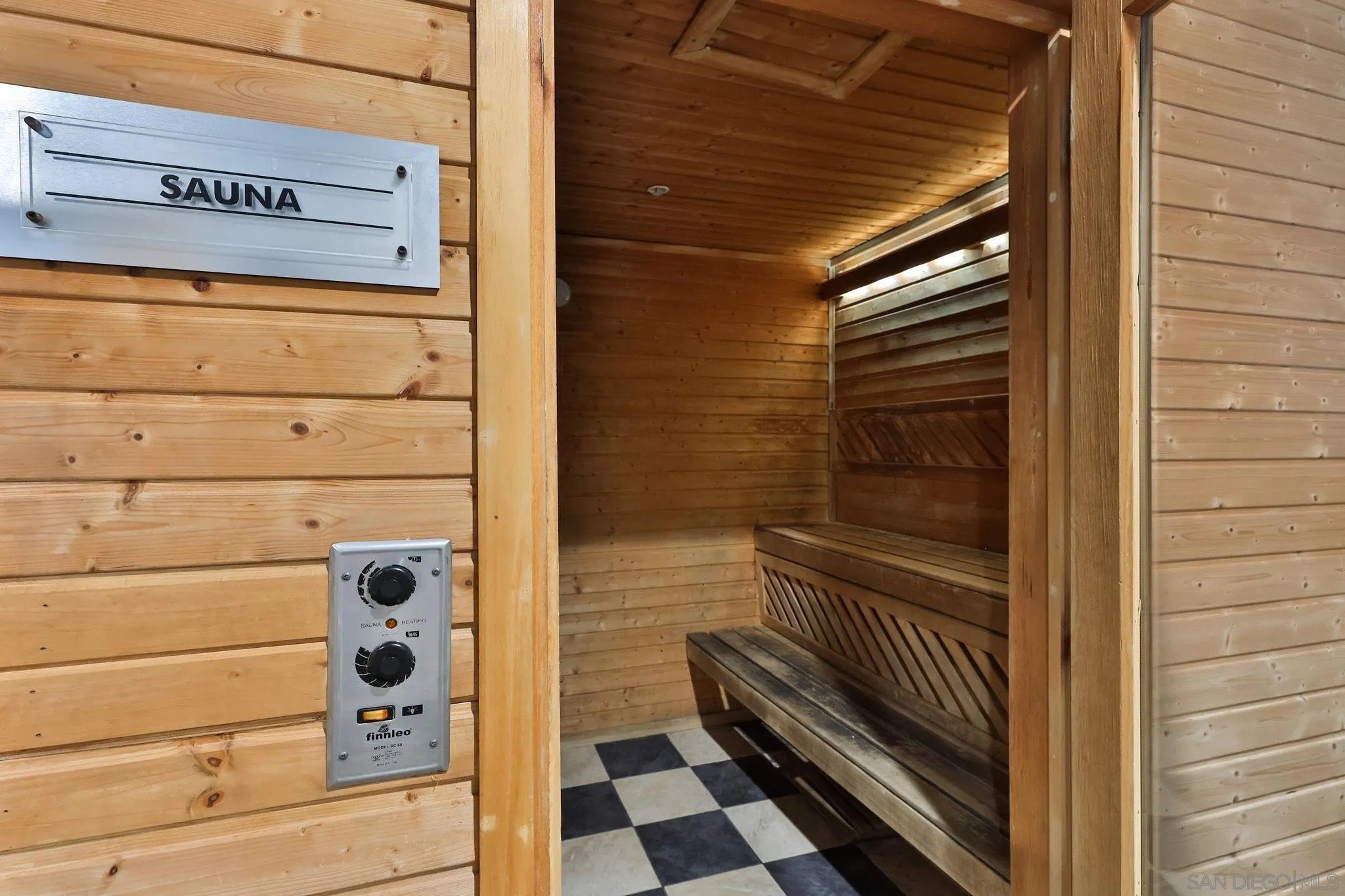 San Diego, California, 92101, United States, 1 Bedroom Bedrooms, ,1 BathroomBathrooms,Residential,For Sale,1951251