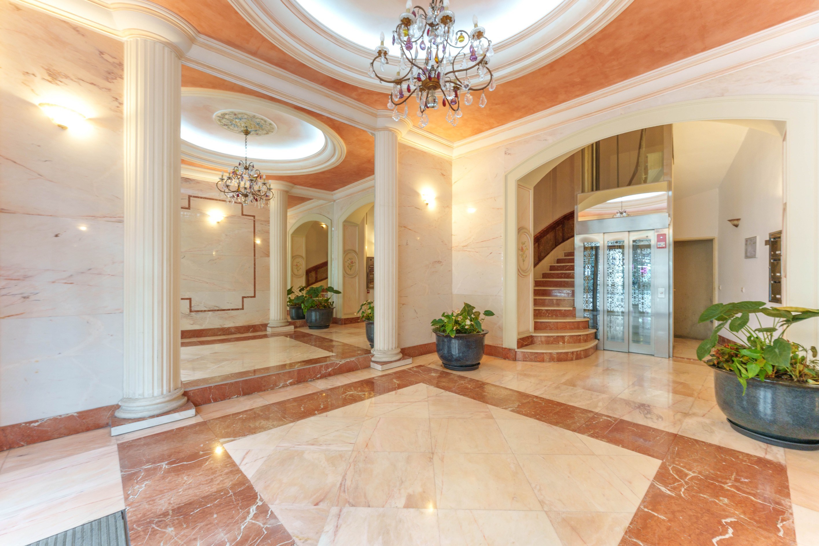  Exclusive to the Ecusson district, an incredible apartment with terraces and el… - 物件實景