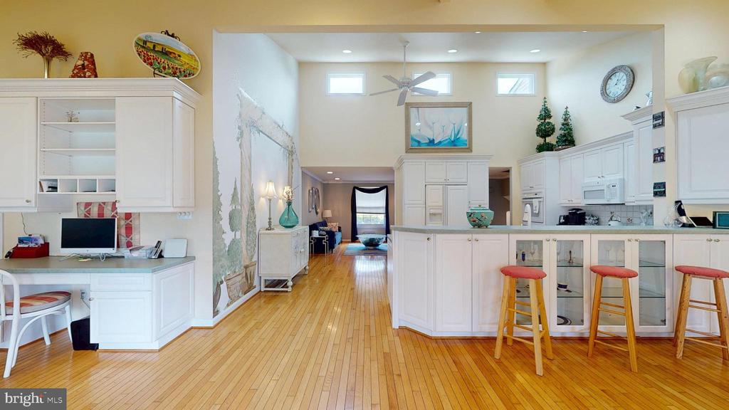 Marlton, New Jersey, 08053, United States, 3 Bedrooms Bedrooms, ,3 BathroomsBathrooms,Residential,For Sale,1942946