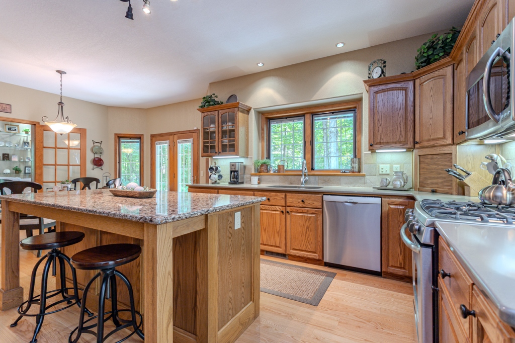 Wausau, Wisconsin, 54401, United States, 4 Bedrooms Bedrooms, ,3 BathroomsBathrooms,Residential,For Sale,1889957