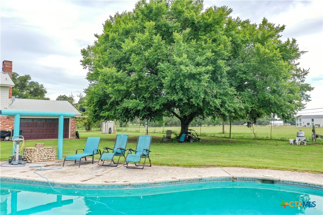 6072 County Road 122, Hallettsville, Texas, 77964, United States, 4 Bedrooms Bedrooms, ,2 BathroomsBathrooms,Residential,For Sale,6072 County Road 122,1589368
