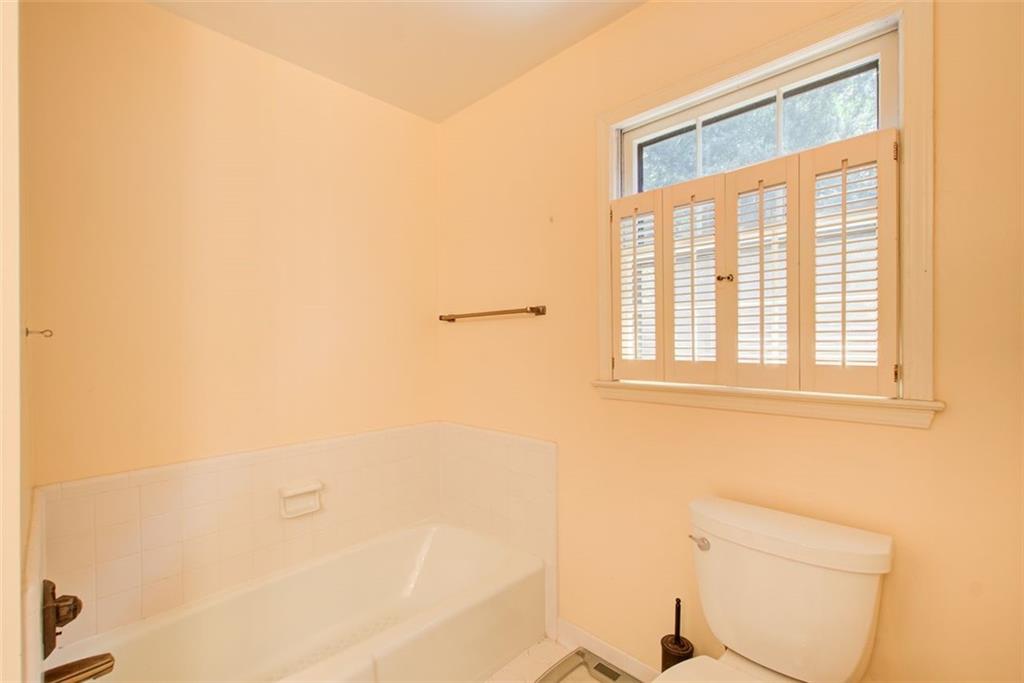 Lilburn, Georgia, 30047, United States, 4 Bedrooms Bedrooms, ,3 BathroomsBathrooms,Residential,For Sale,1917934