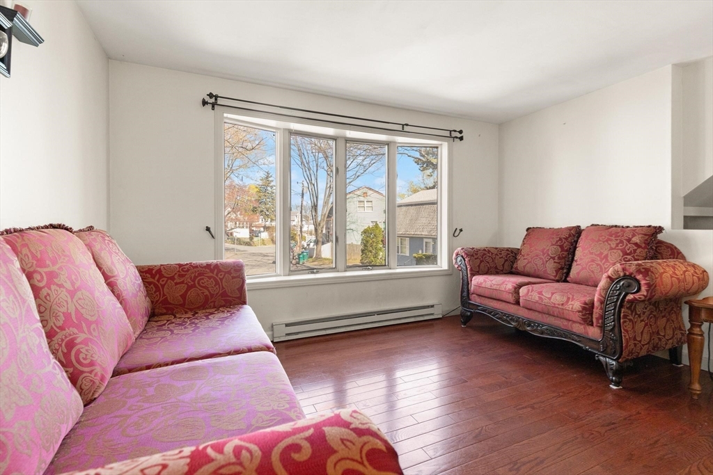 Lynn, Massachusetts, 01902, United States, 4 Bedrooms Bedrooms, ,2 BathroomsBathrooms,Residential,For Sale,2049430