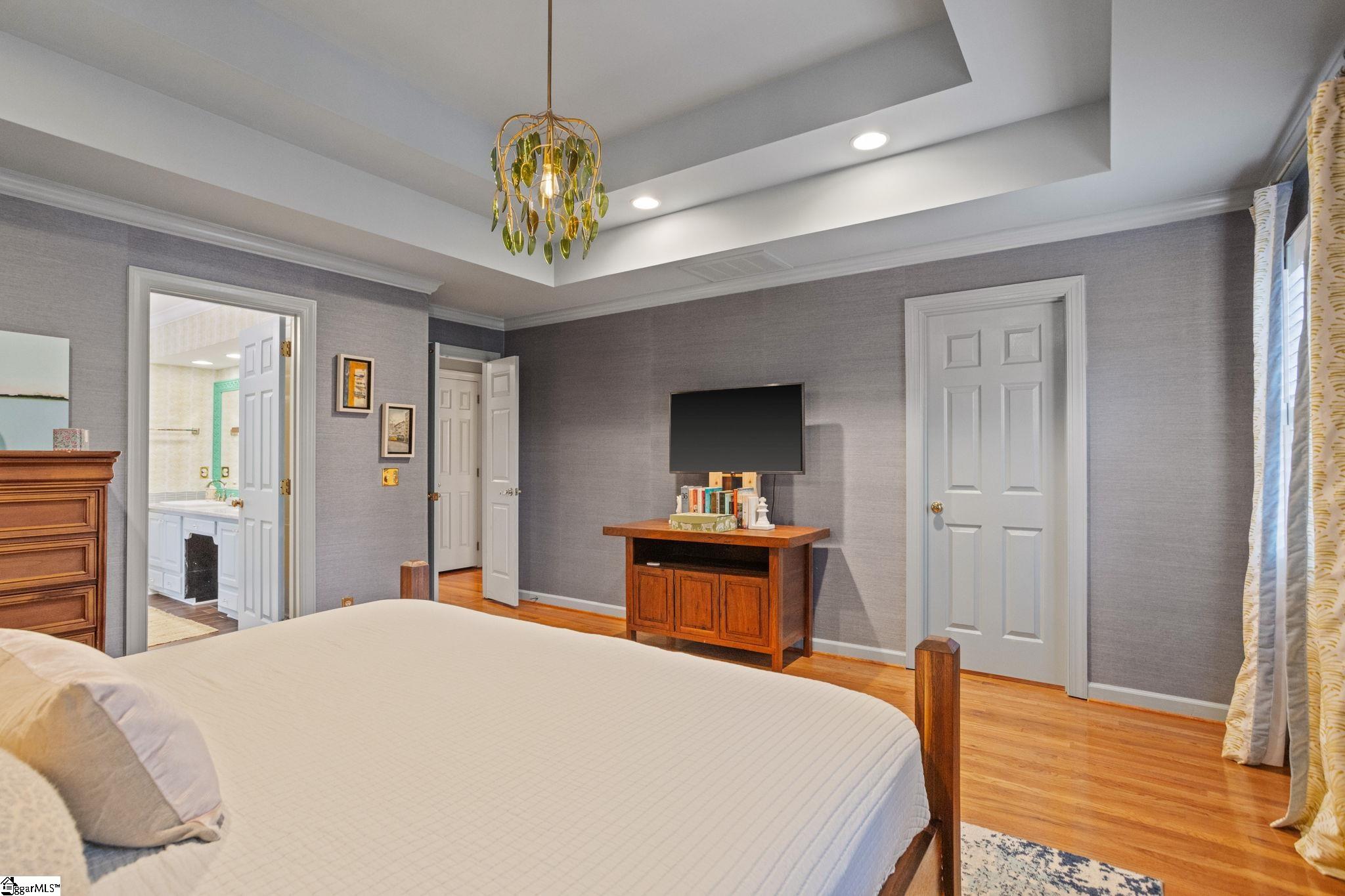 Simpsonville, South Carolina, 29681, United States, 5 Bedrooms Bedrooms, ,5 BathroomsBathrooms,Residential,For Sale,1988103