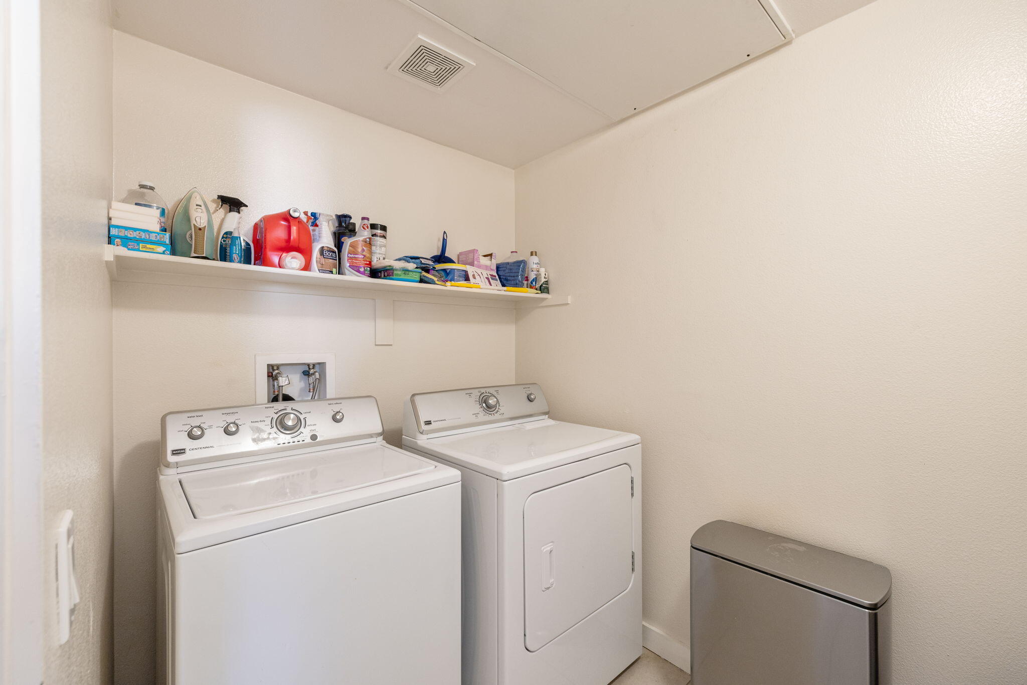 Palm Springs, California, 92264, United States, 2 Bedrooms Bedrooms, ,2 BathroomsBathrooms,Residential,For Sale,1901063