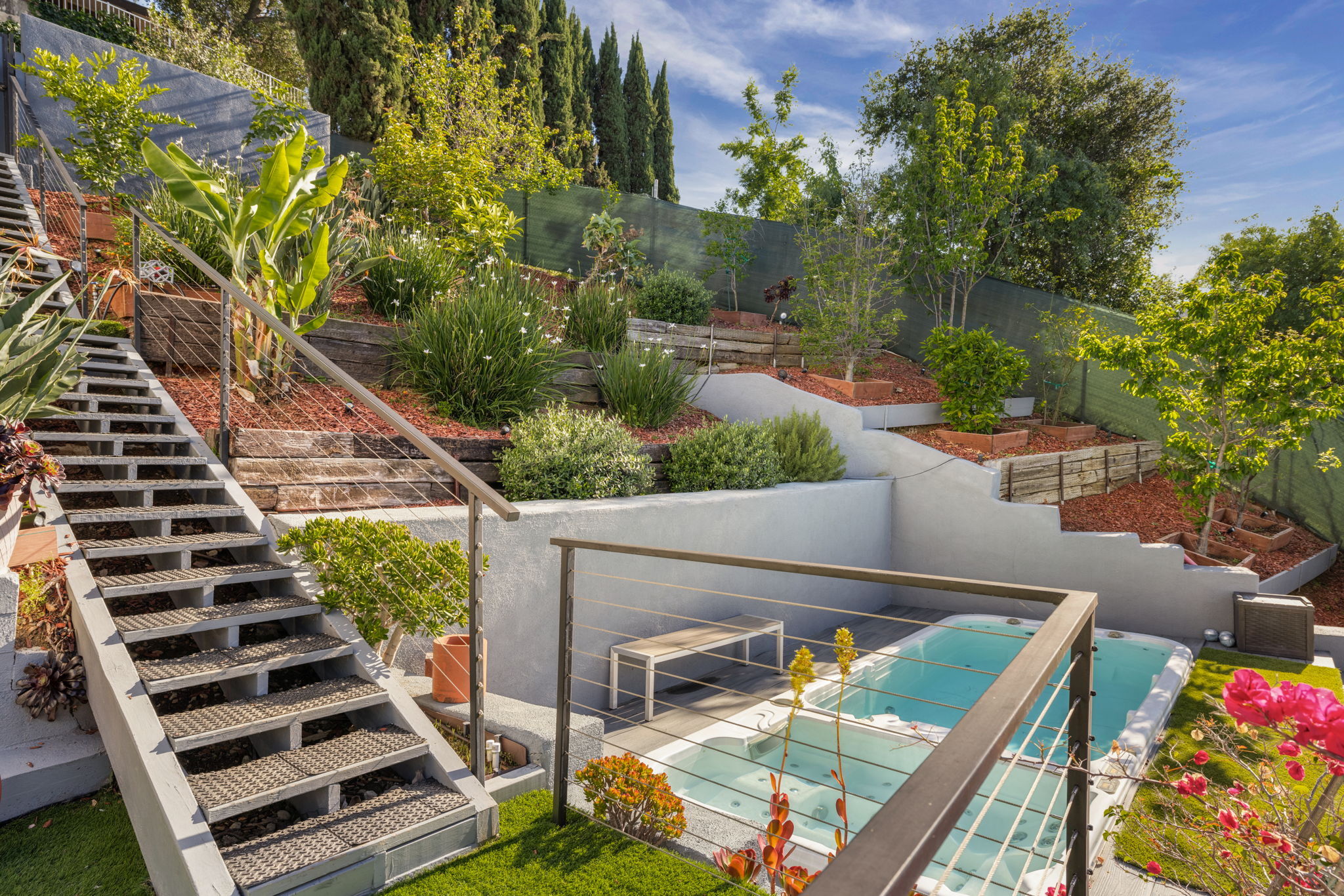  3701 Multiview Dr - 物件實景