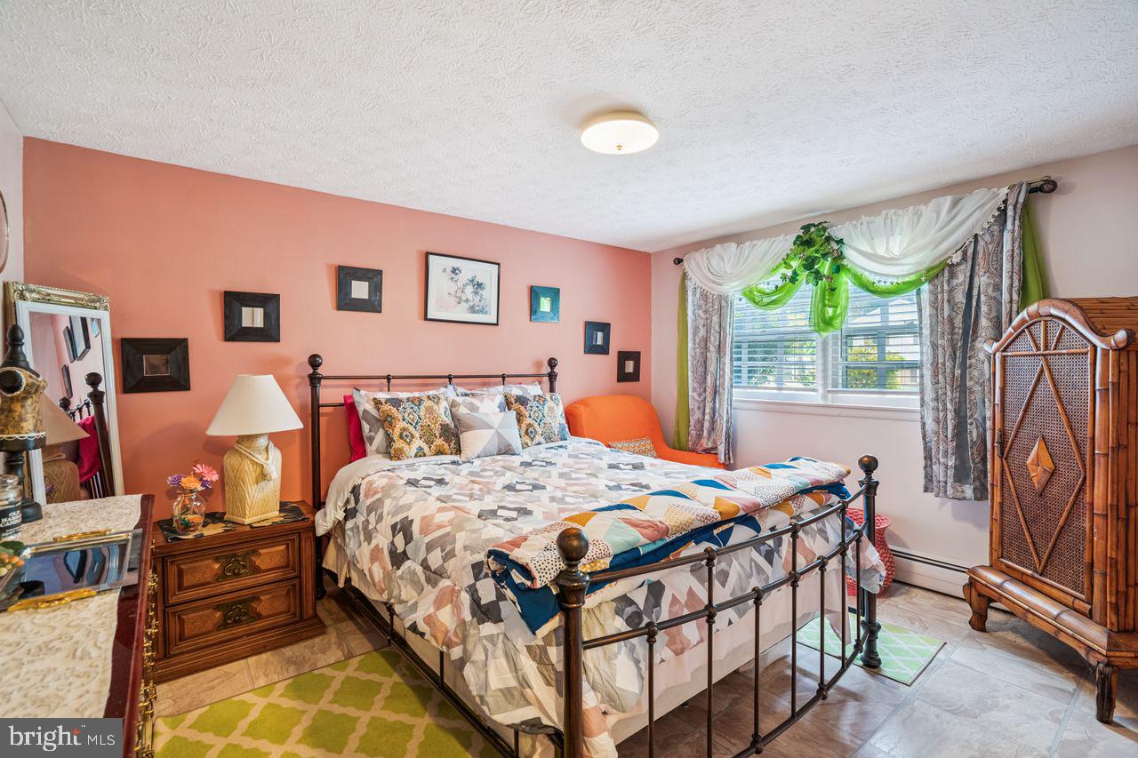 Glenn Dale, Maryland, 20769, United States, 6 Bedrooms Bedrooms, ,3 BathroomsBathrooms,Residential,For Sale,1932294