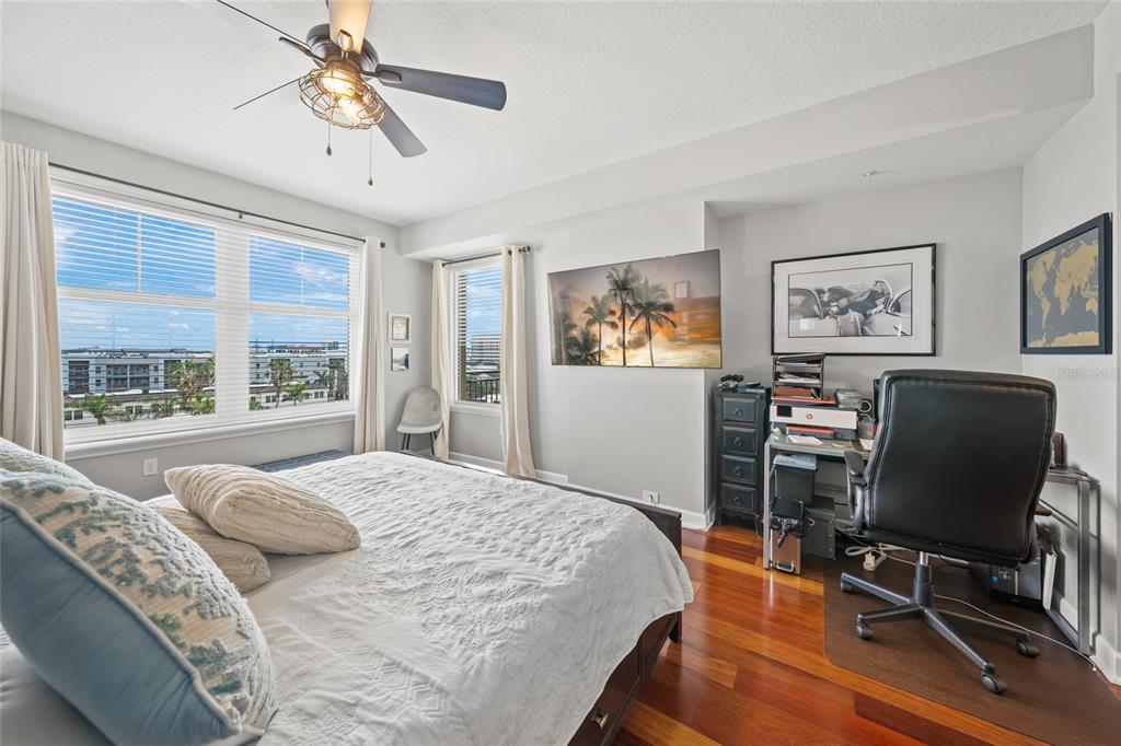 Sarasota, Florida, 34236, United States, 2 Bedrooms Bedrooms, ,2 BathroomsBathrooms,Residential,For Sale,1737963