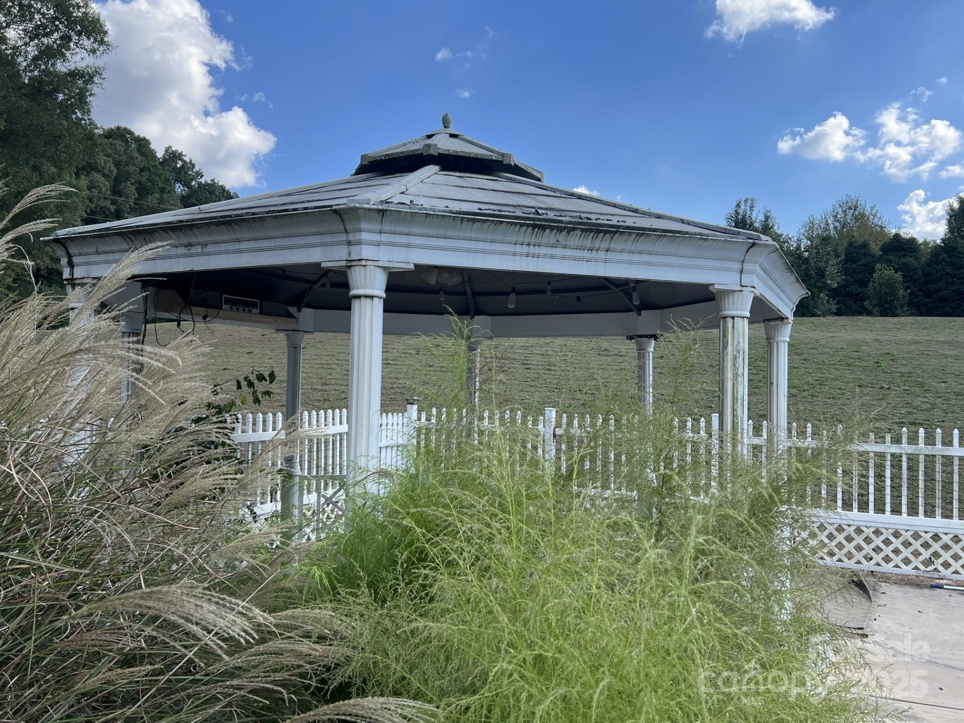 Stanfield, North Carolina, 28163, United States, 3 Bedrooms Bedrooms, ,3 BathroomsBathrooms,Residential,For Sale,1817214