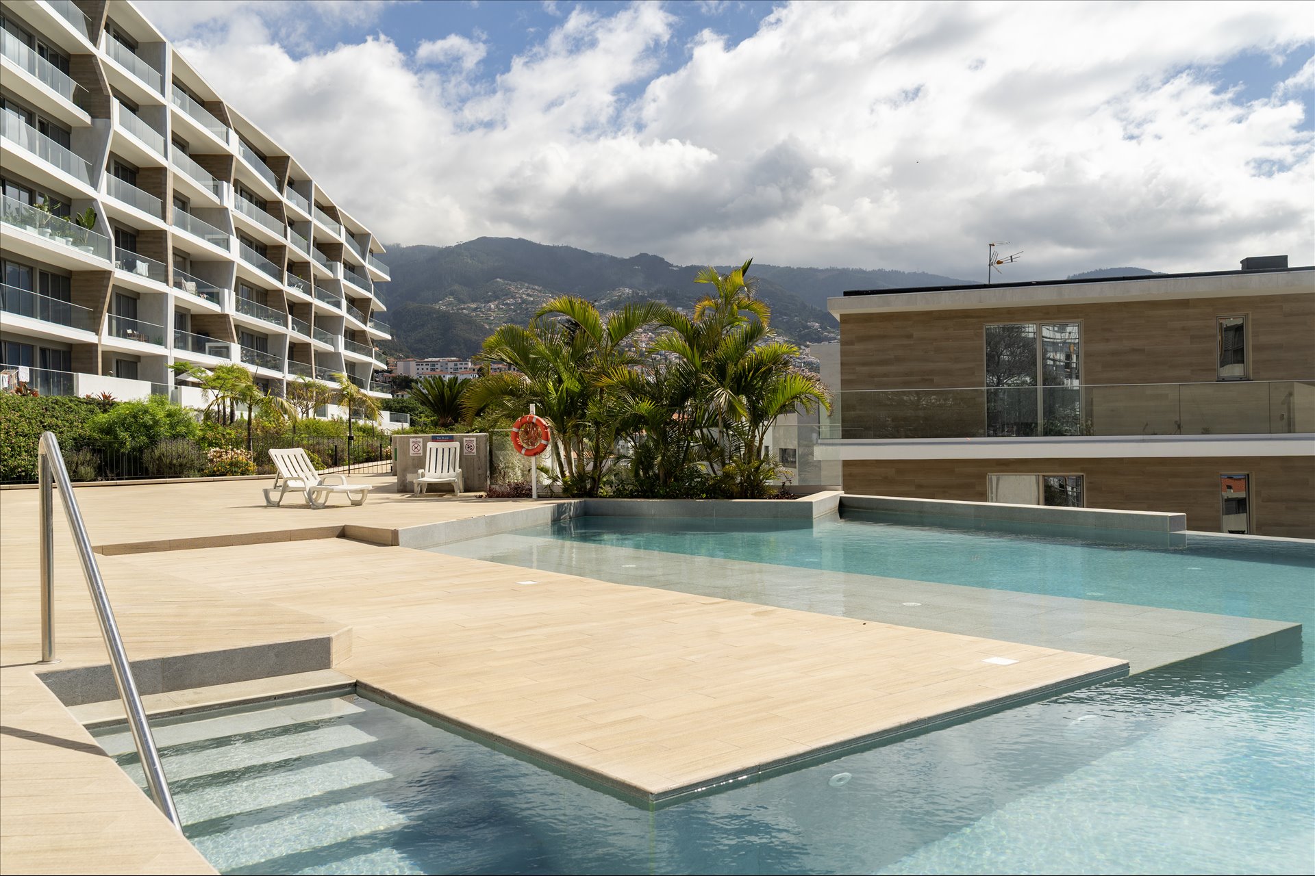  Flat, 3 bedrooms, for Sale - 物件實景