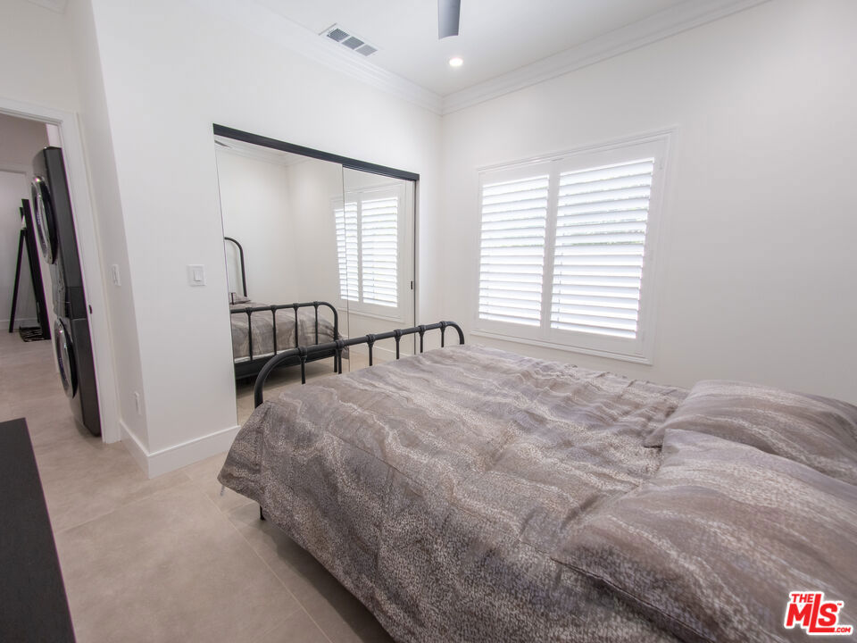 Duarte, California, 91010, United States, 6 Bedrooms Bedrooms, ,3 BathroomsBathrooms,Residential,For Sale,1836068