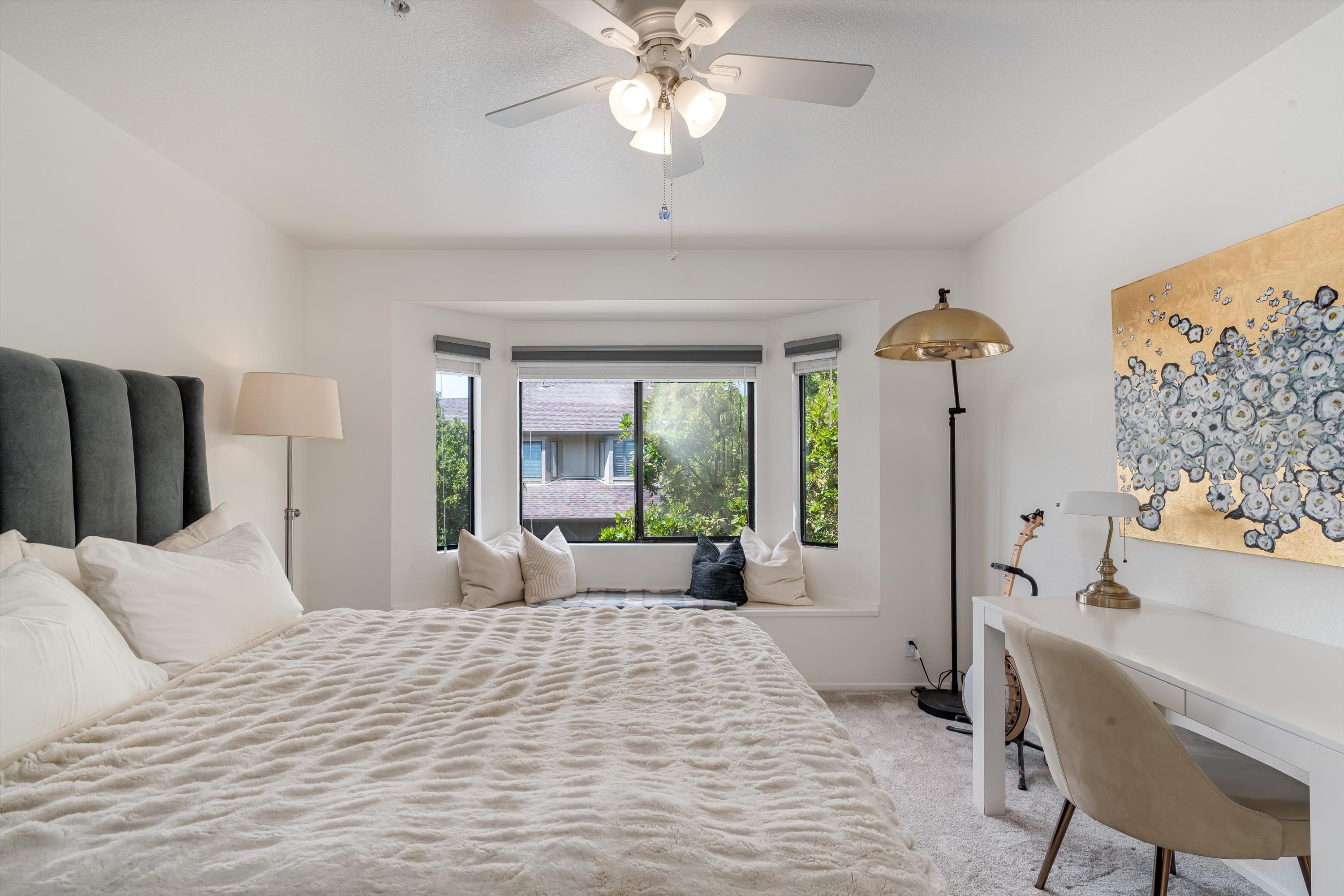  3204 Villa Lane - 物件實景