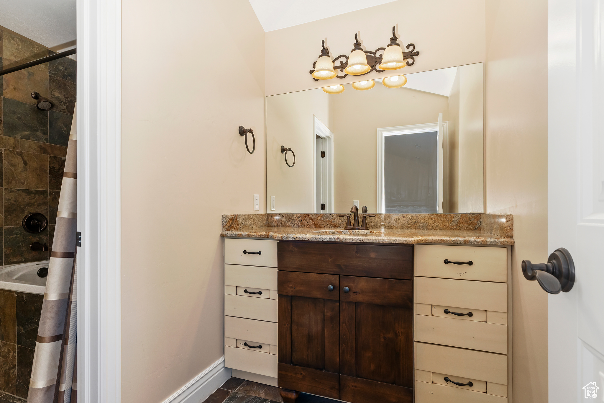 Salt Lake City, Utah, 84109, United States, 4 Bedrooms Bedrooms, ,3 BathroomsBathrooms,Residential,For Sale,1999882