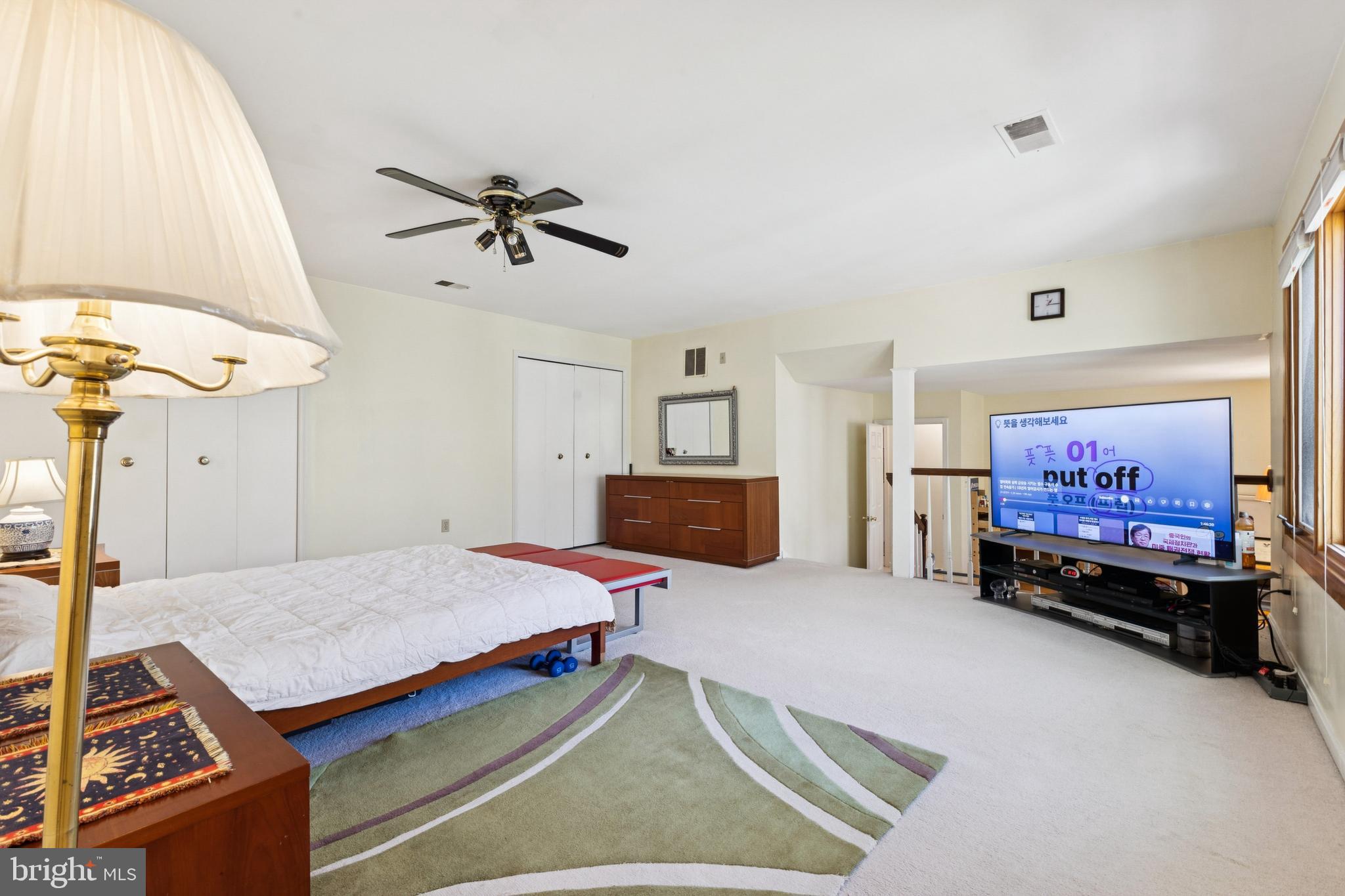 Oakton, Virginia, 22124, United States, 4 Bedrooms Bedrooms, ,3 BathroomsBathrooms,Residential,For Sale,2001478