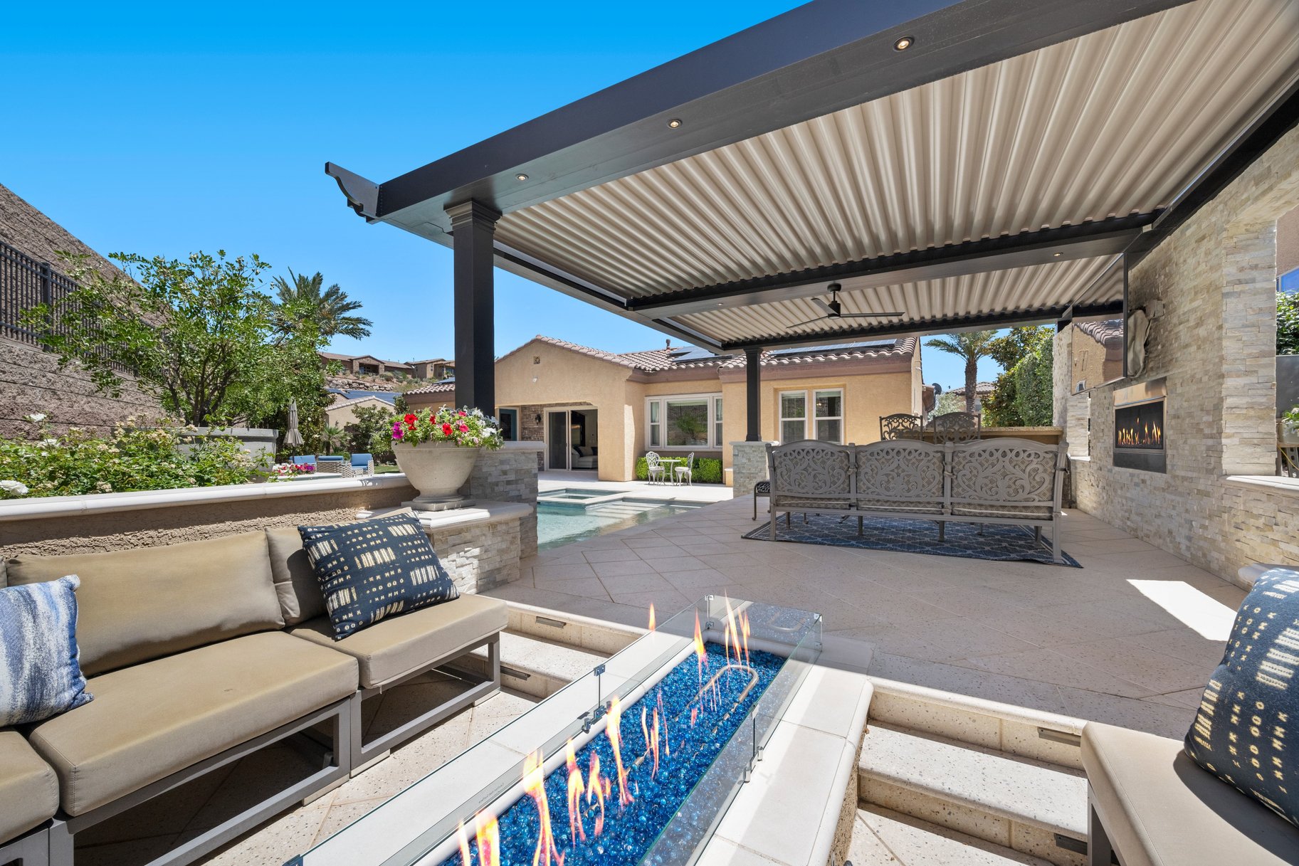  DESIGNER DREAM OASIS IN GATED LAKE LAS VEGAS, FURNISHED TURN-KEY - 物件實景