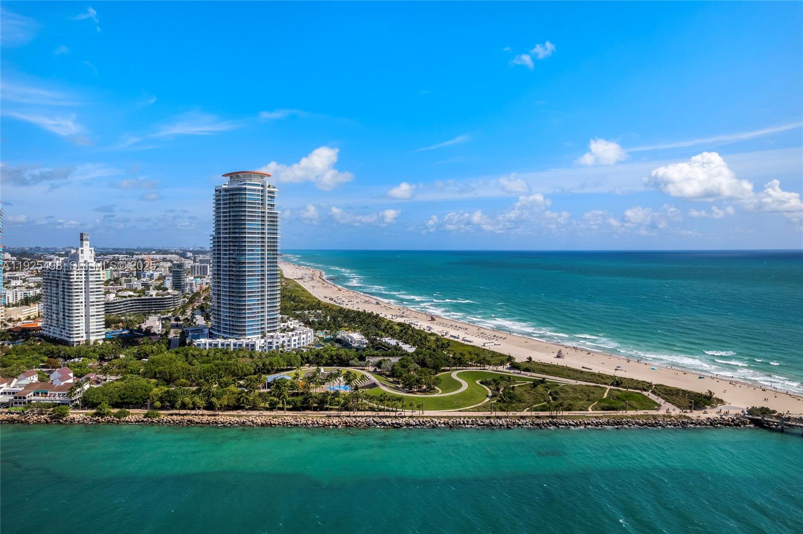 Miami Beach, Florida, 33139, United States, 3 Bedrooms Bedrooms, ,4 BathroomsBathrooms,Residential,For Sale,2003256