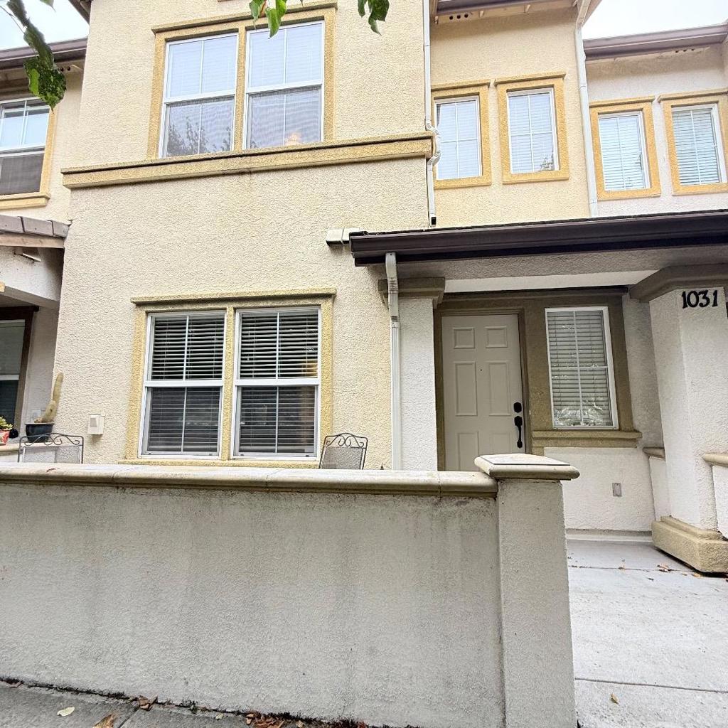 Watsonville, California, 95076, United States, 2 Bedrooms Bedrooms, ,2 BathroomsBathrooms,Residential,For Sale,1978979