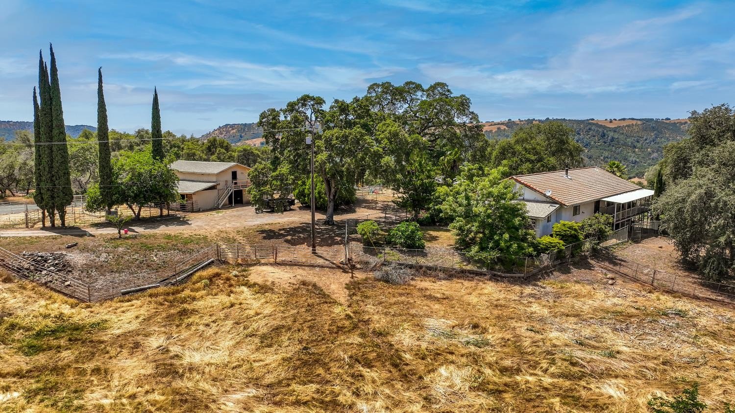 Mokelumne Hill, California, 95245, United States, 4 Bedrooms Bedrooms, ,3 BathroomsBathrooms,Residential,For Sale,1844920
