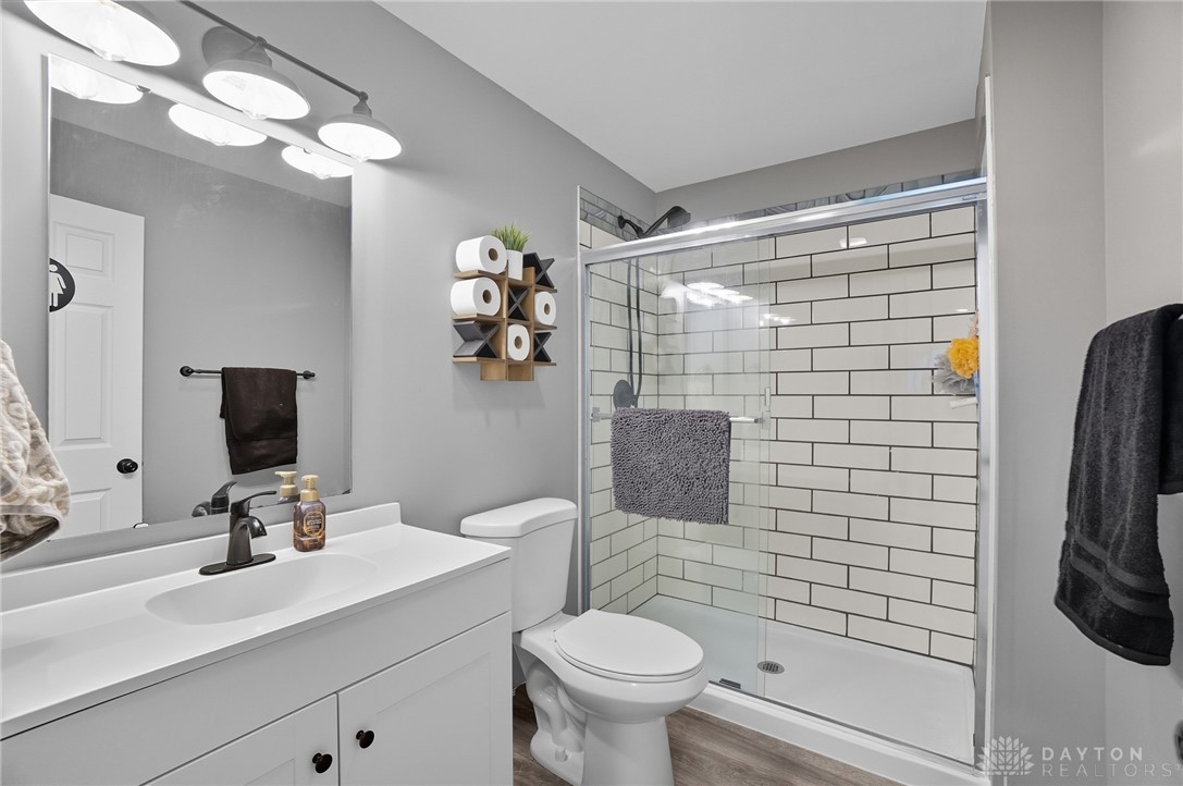 Cincinnati, Ohio, 45245, United States, 4 Bedrooms Bedrooms, ,4 BathroomsBathrooms,Residential,For Sale,1996154