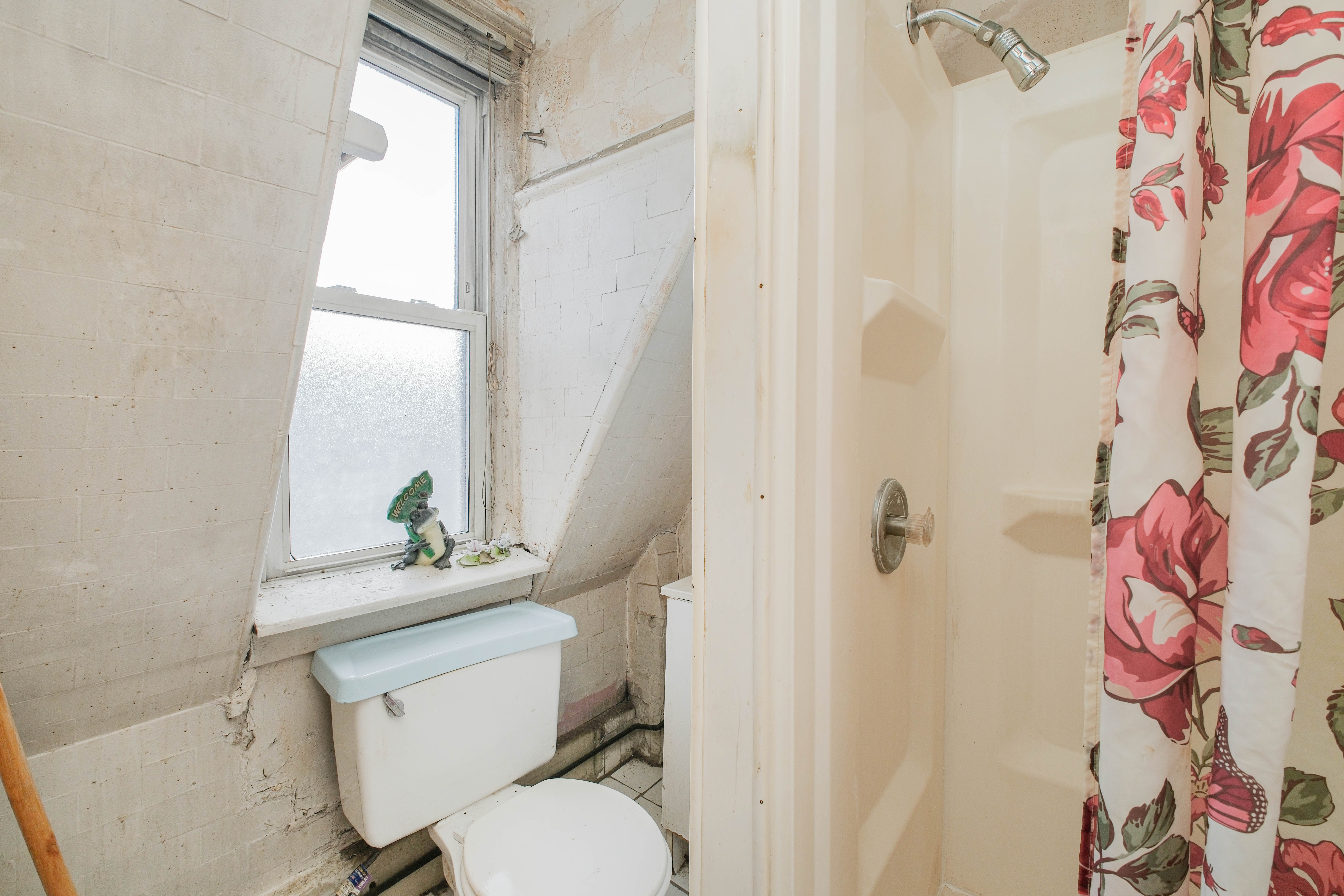 Brooklyn, New York, 11225, United States, 4 Bedrooms Bedrooms, ,1 BathroomBathrooms,Residential,For Sale,1763201
