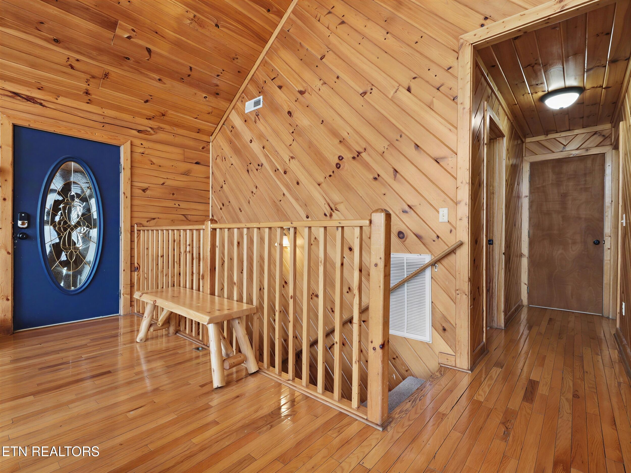 Sevierville, Tennessee, 37862, United States, 2 Bedrooms Bedrooms, ,2 BathroomsBathrooms,Residential,For Sale,2027431