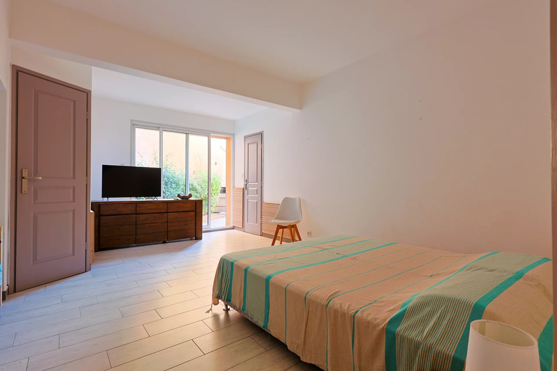 La Croix-Valmer, Provence-Alpes-Côte d’Azur, 83420, FR, ,Residential,For Sale,1938731