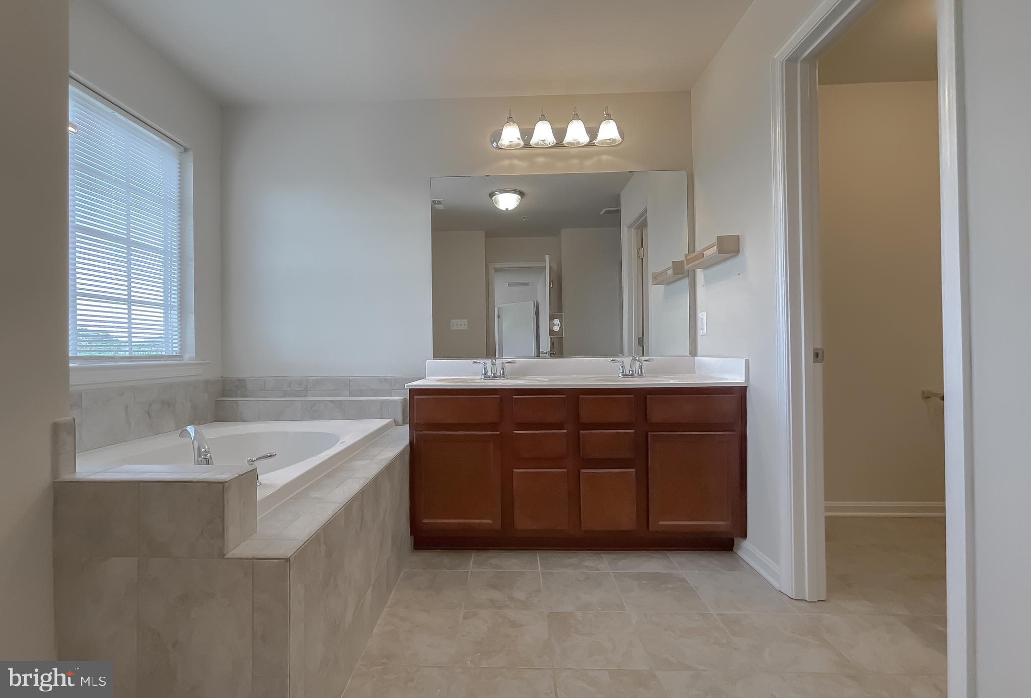 Leonardtown, Maryland, 20650, United States, 5 Bedrooms Bedrooms, ,4 BathroomsBathrooms,Residential,For Sale,1944806