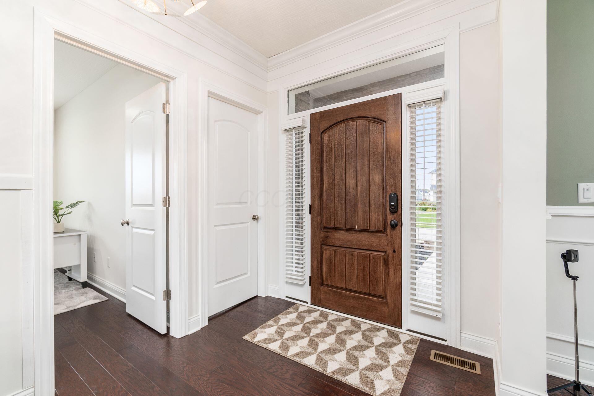 Delaware, Ohio, 43015, United States, 5 Bedrooms Bedrooms, ,5 BathroomsBathrooms,Residential,For Sale,1989567