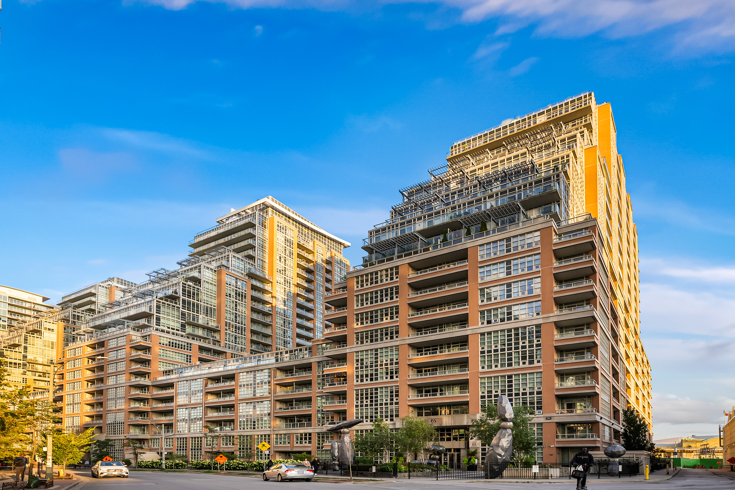  Corner Unit In Liberty Village - 物件實景