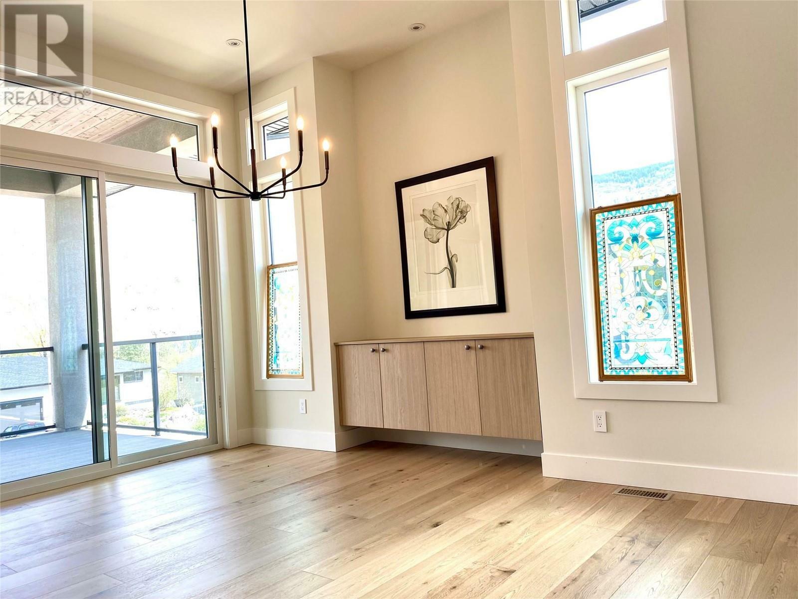 GRAND FORKS, British Columbia, V0H 1H0, CA, 4 Bedrooms Bedrooms, ,4 BathroomsBathrooms,Residential,For Sale,1837825