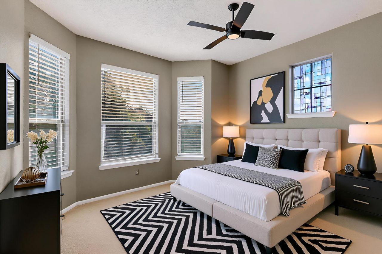 Albuquerque, New Mexico, 87114, United States, 4 Bedrooms Bedrooms, ,4 BathroomsBathrooms,Residential,For Sale,1941091