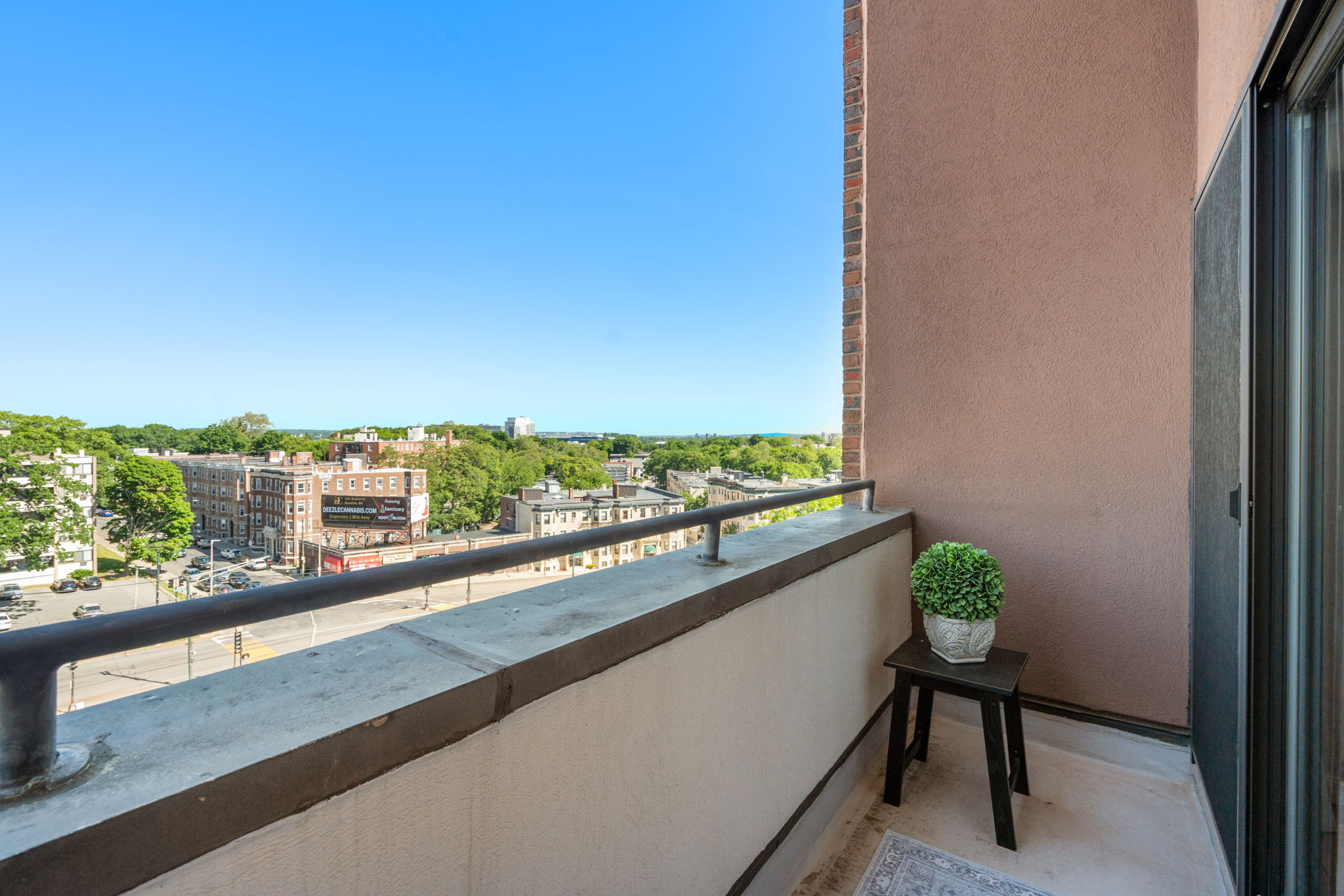  147 Kelton Street - Unit 704, Boston, MA, 02134 - 物件實景