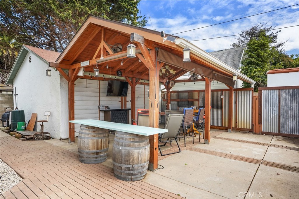 Santa Maria, California, 93454, United States, 5 Bedrooms Bedrooms, ,3 BathroomsBathrooms,Residential,For Sale,2032252