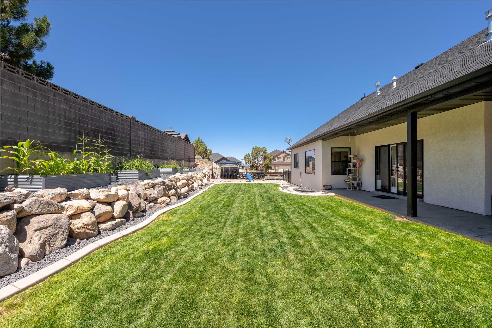 Cedar City, Utah, 84720, United States, 5 Bedrooms Bedrooms, ,4 BathroomsBathrooms,Residential,For Sale,1976034