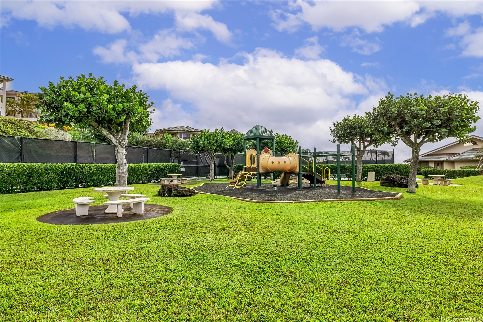 Honolulu, Hawaii, 96821, United States, ,Land,For Sale,1986206