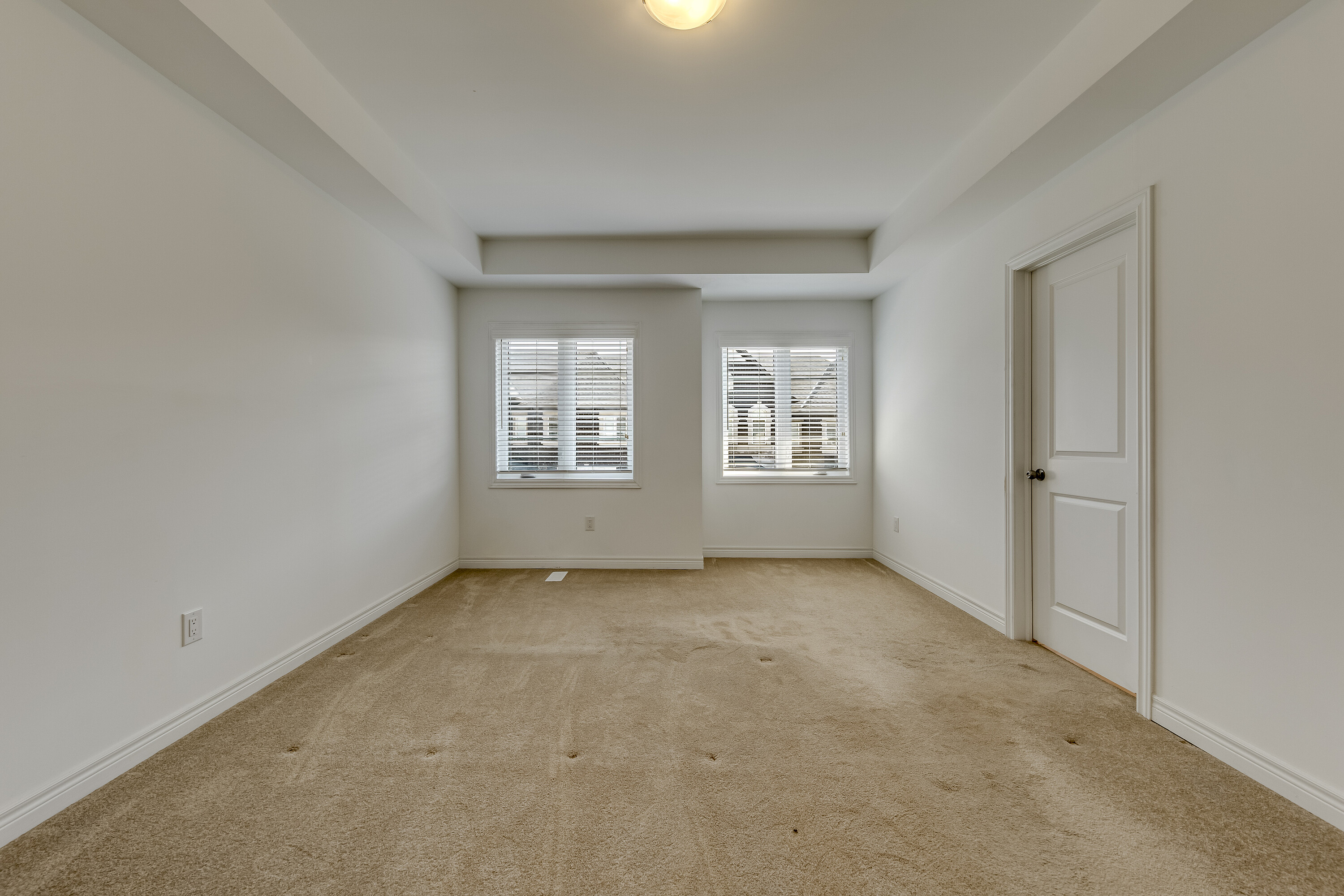  Modern 3-Storey Townhome - 物件實景