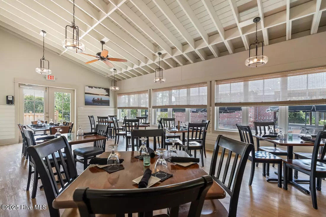 Castle Hayne, North Carolina, 28429, United States, 4 Bedrooms Bedrooms, ,3 BathroomsBathrooms,Residential,For Sale,1898806