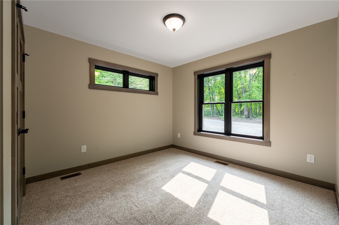 Bloomer, Wisconsin, 54724, United States, 3 Bedrooms Bedrooms, ,3 BathroomsBathrooms,Residential,For Sale,1751158